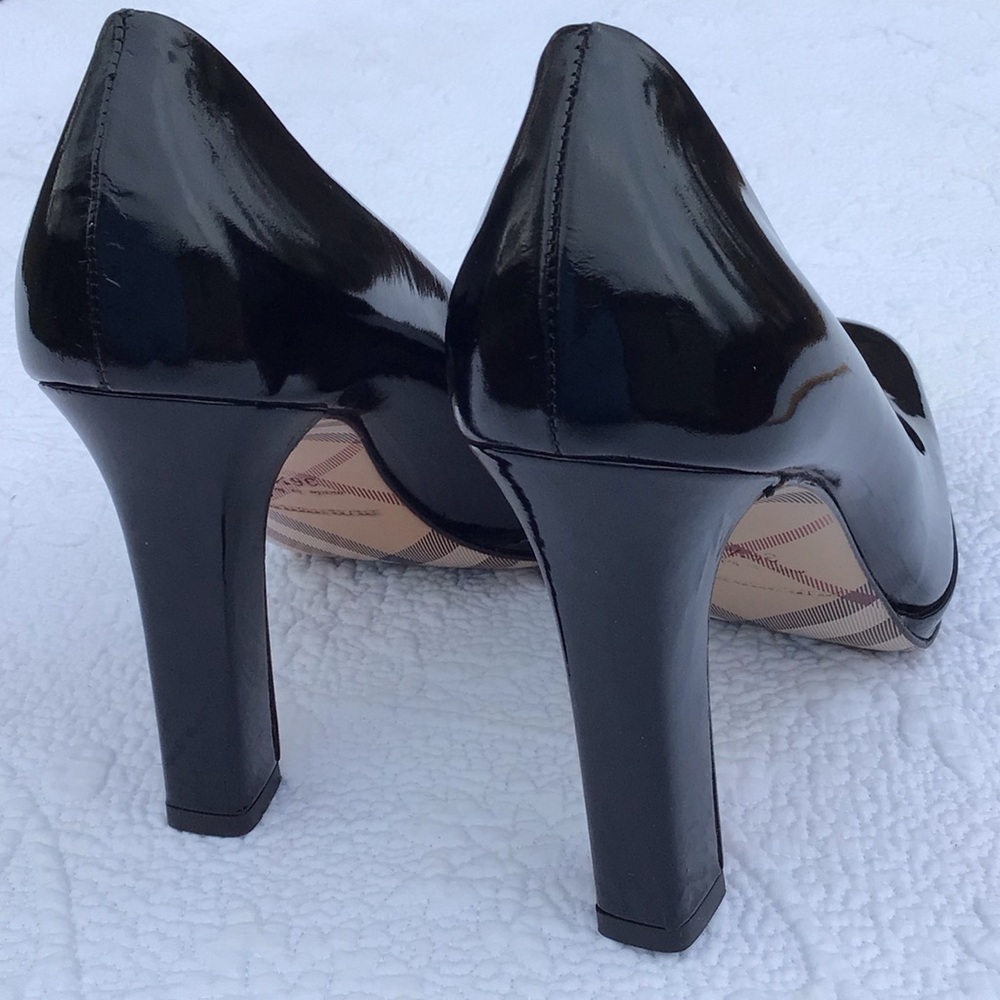 Burberry Glossy Black Patent Leather Plaid Heels 36.5